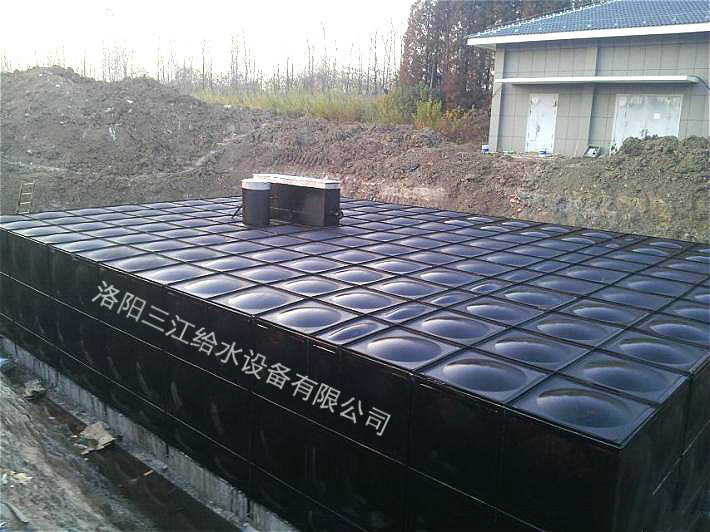 地(dì)埋式PDF水(shuǐ)箱